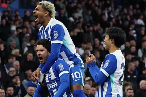 زيارة مبكرة للشباك.. برايتون يضع تشيلسي في أزمة بالدوري الإنجليزي